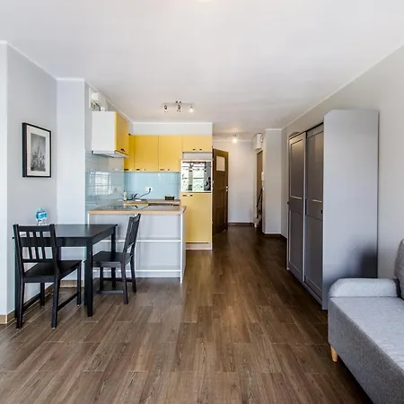 Smart Management - Center Apartment *