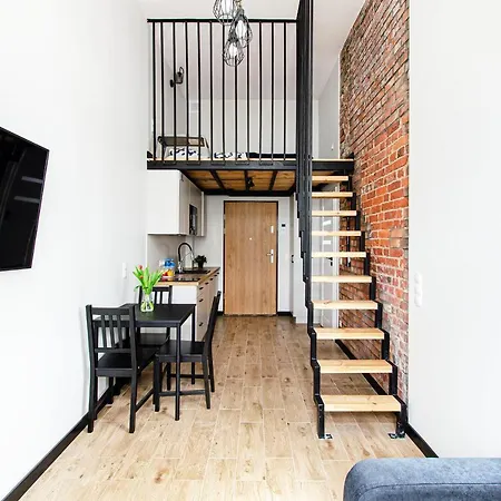 Smart Management - Center דירה ורוצלב