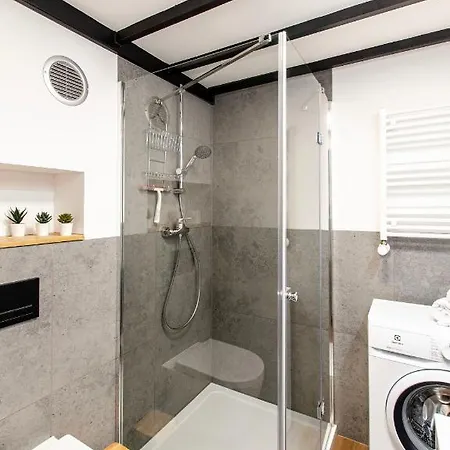 Smart Management - Center דירה ורוצלב