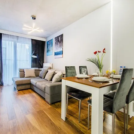 Smart Management - Center Apartment *